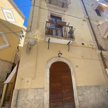 Il Rifugio Del Dottore Palace בארי